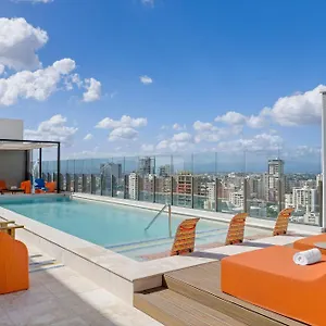 Aloft Piantini Santo Domingo